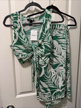 Forever 21 Green & White Tropical Print Two-Piece Set
